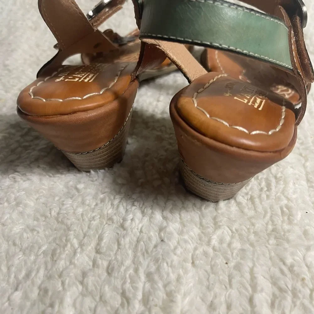 L'ATISTE by Spring Step Yovela multi color Floral Sandals block heels SZ42 US10